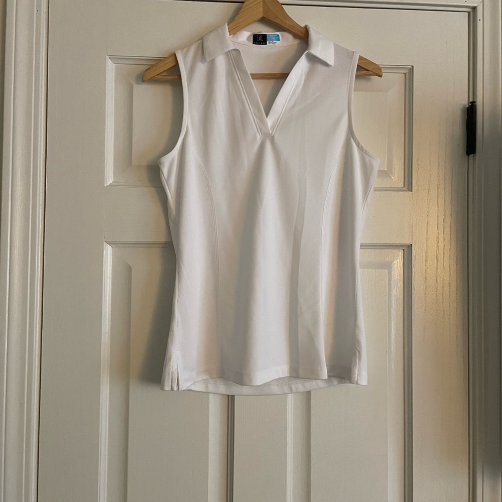 PGA Tour White Sleeveless Fitted Polo Tank Top